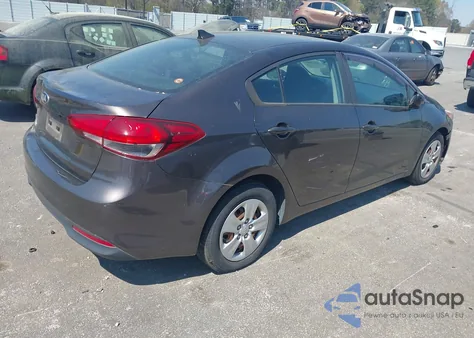 2017 Kia Forte Lx из США, поврежденный, VIN 3KPFK4A7XHE081440